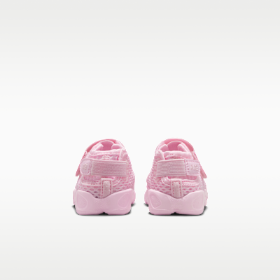 Nike リフト 2 【サイズ19cm】 NIKE公式】ナイキ リフト 2 ベビーシューズ.オンラインストア (通販サイト)